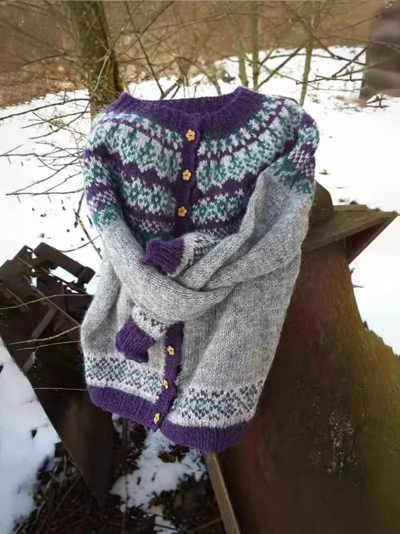 NAOMIE™ | Vintage Canadian Sweater