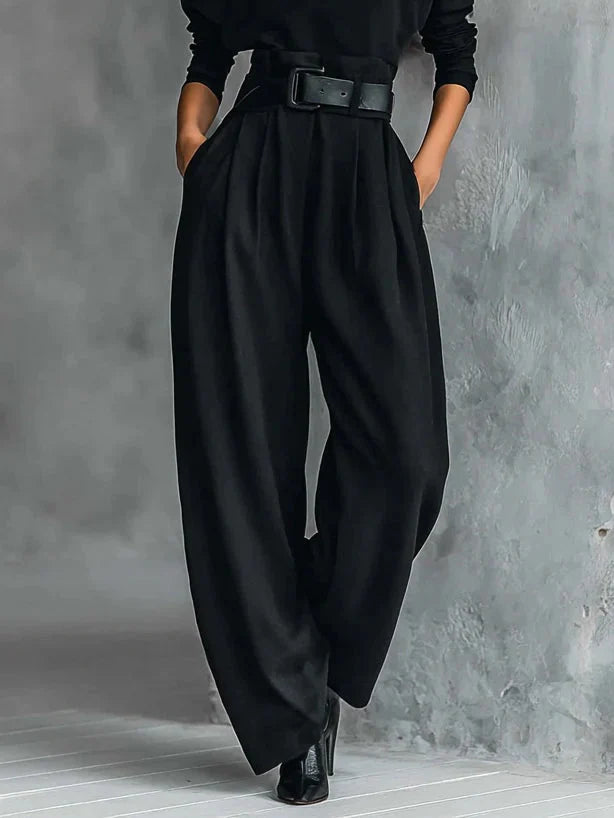 MAISIE™ | High-Waisted Pleated Trousers and Turtleneck Set